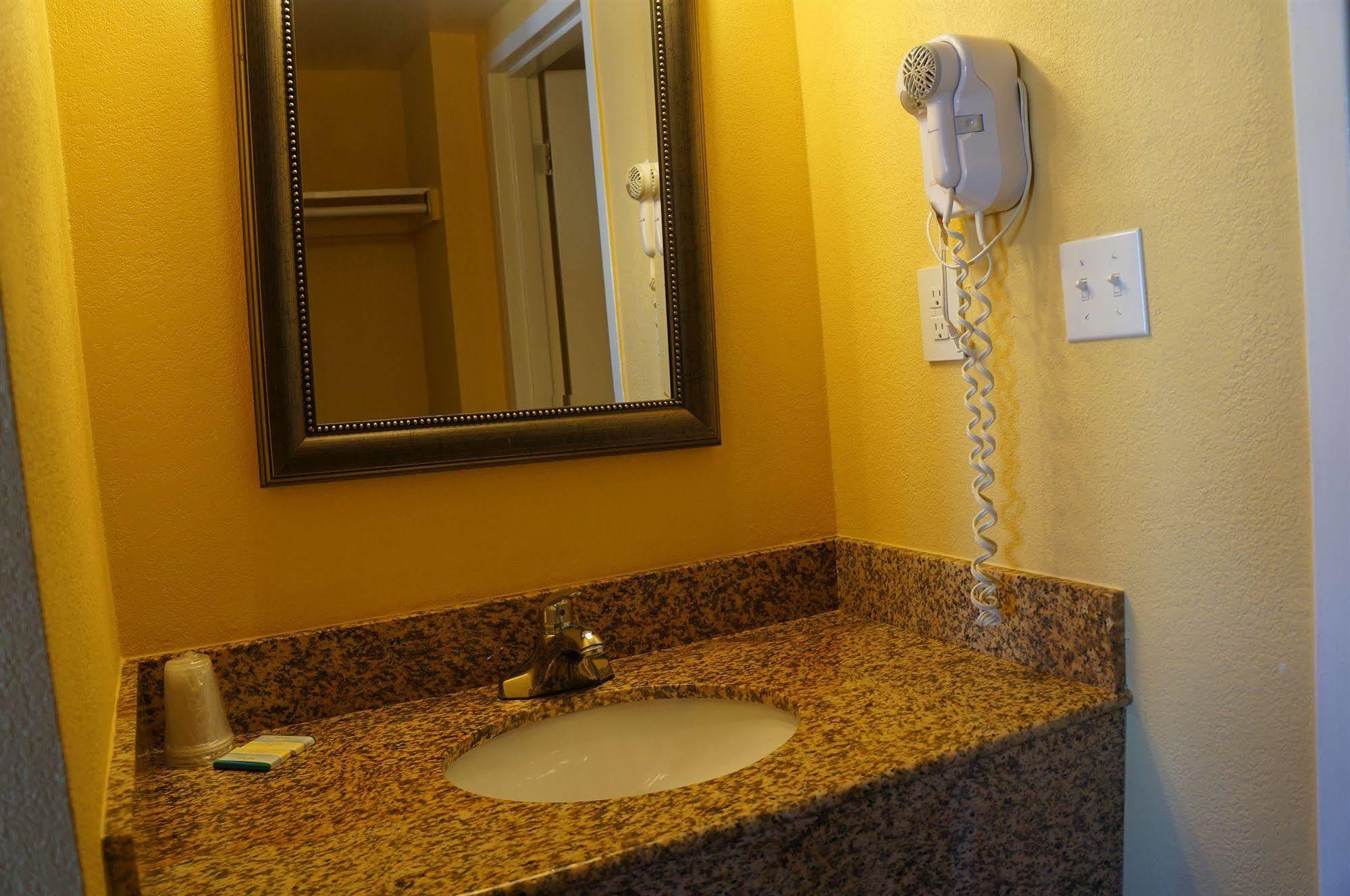 Sundial Inn Virginia Beach Luaran gambar